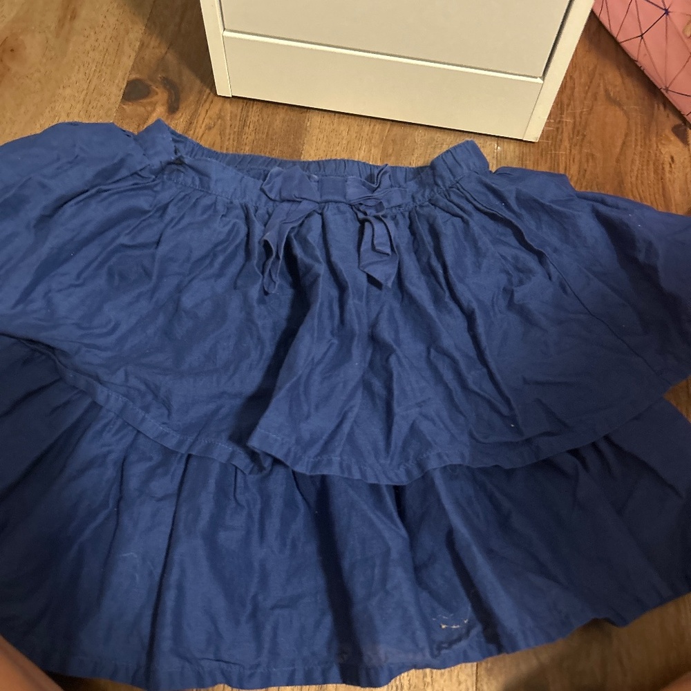 Blue skirt with bow